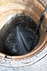 تنظيف جورة السرداب في الشامية بالكويت