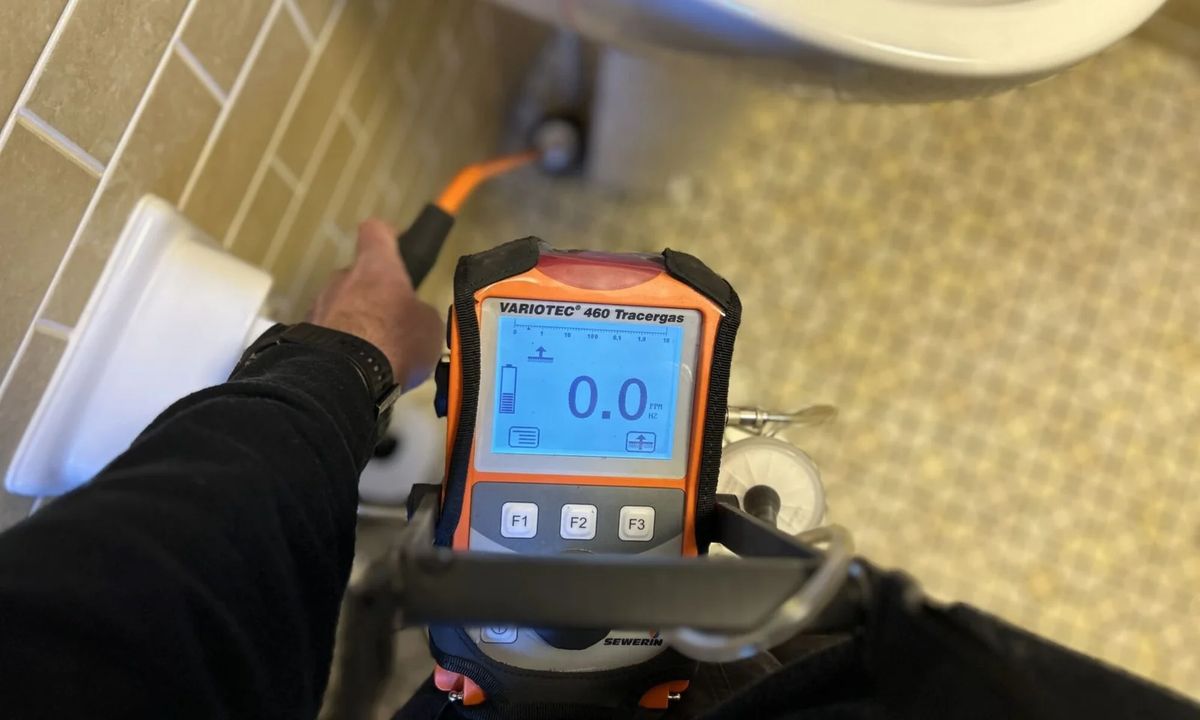 جهاز كشف خرير المياه في جنوب السرة بالكويت