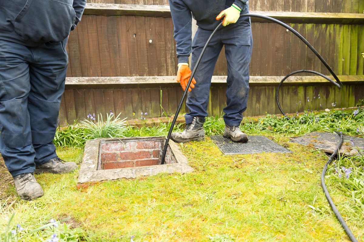 صيانة الجور والمناهيل في الضباعية